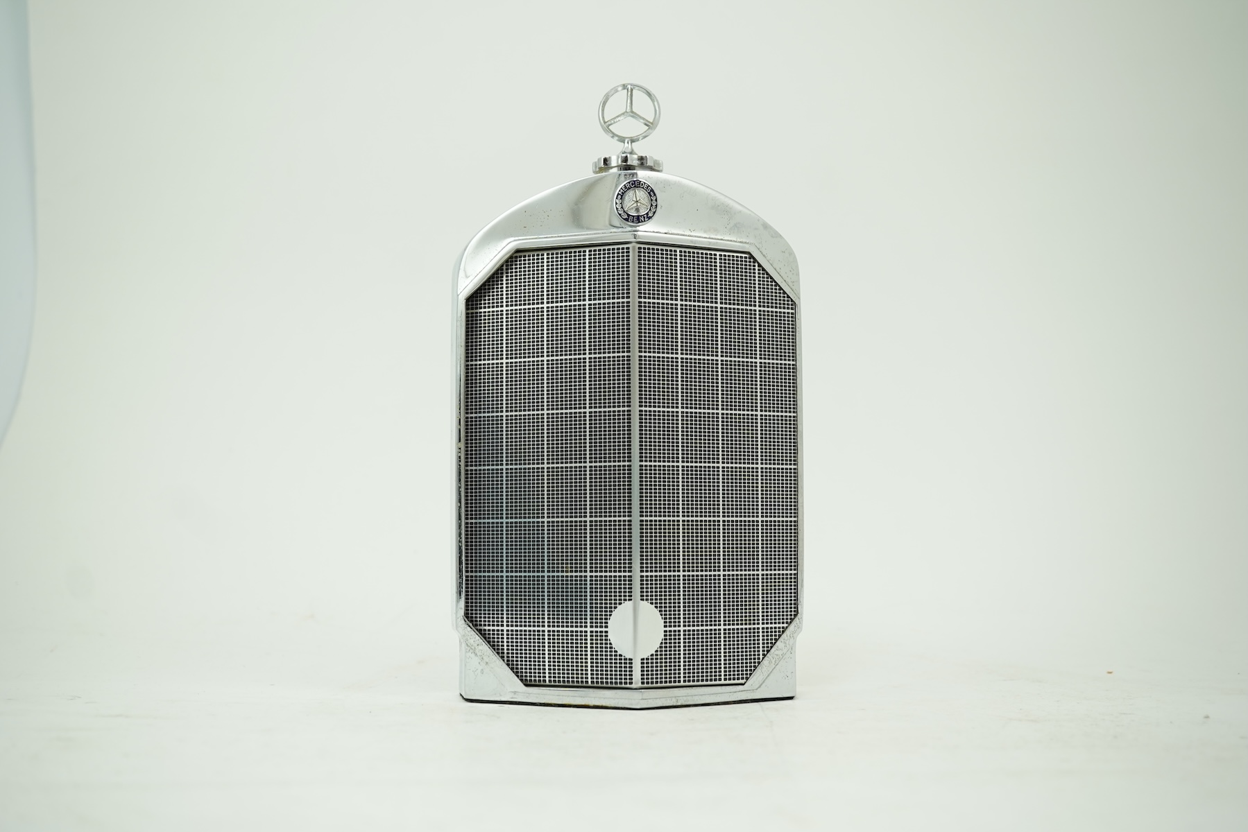 Ruddspeed Ltd: A Mercedes-Benz radiator liquor decanter